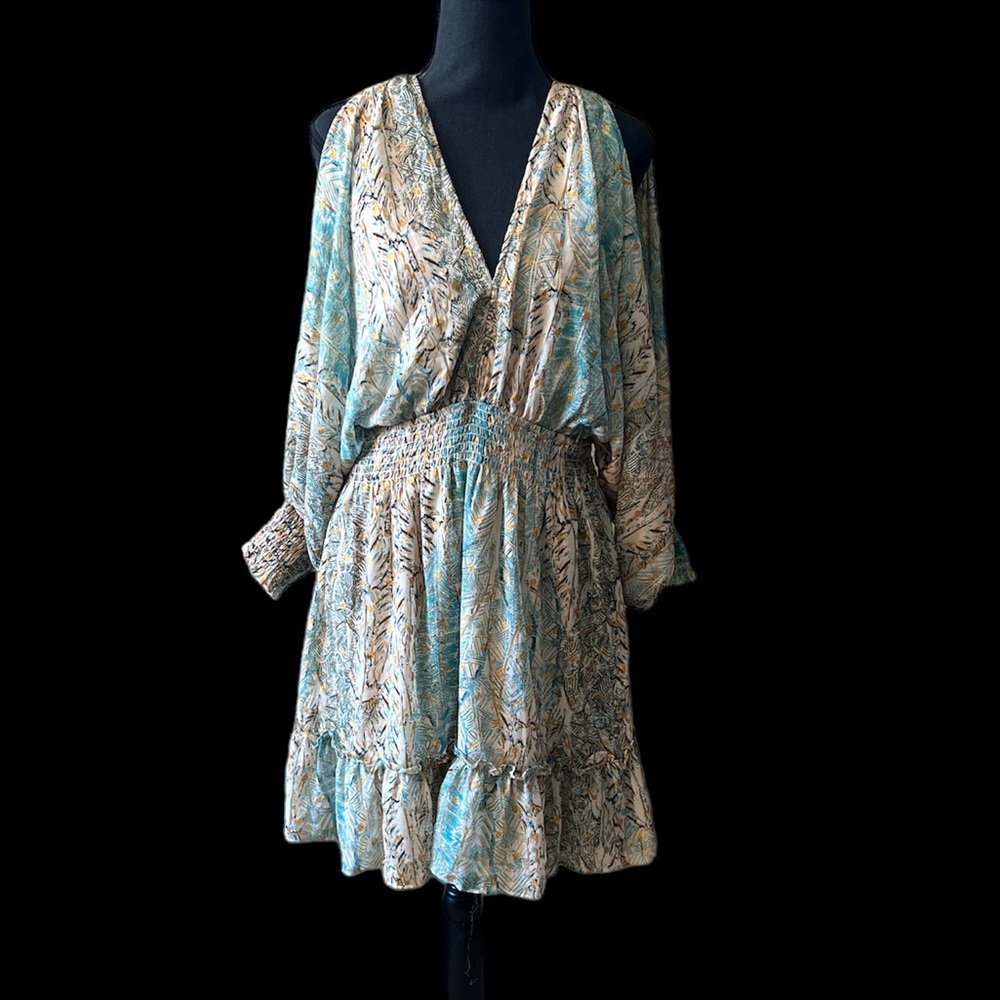 Love stitch bohemian dress size large NWT